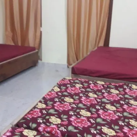 Yatharth Geeta Home Stay Varanasi Exterior photo